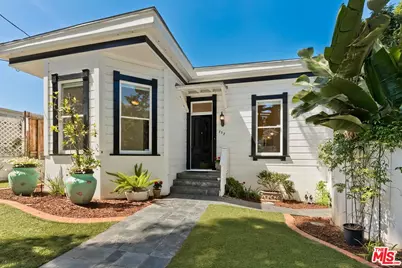 737 Ashland Ave, Santa Monica, CA 90405 - Photo 1