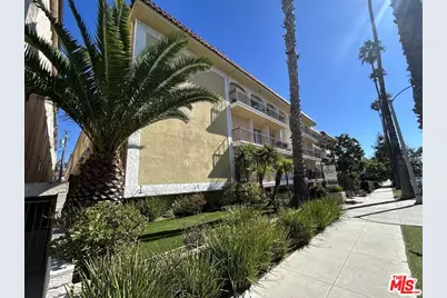 1033 6th St #309, Santa Monica, CA 90403 - Photo 1