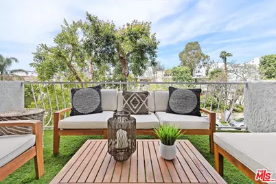11918 Kiowa Ave #201, Los Angeles, CA 90049 - Photo 1