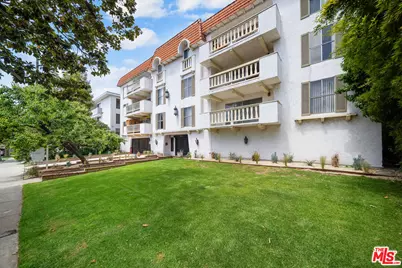 605 San Vicente Blvd #308, Santa Monica, CA 90402 - Photo 1