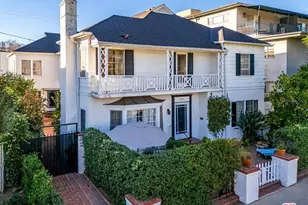 441 S Palm Dr, Beverly Hills, CA 90212 - Photo 1