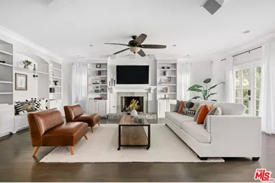 11217 Kling St, Toluca Lake, CA 91602 - Photo 1