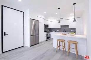 11800 Courtleigh Dr, Los Angeles, CA 90066 - Photo 1