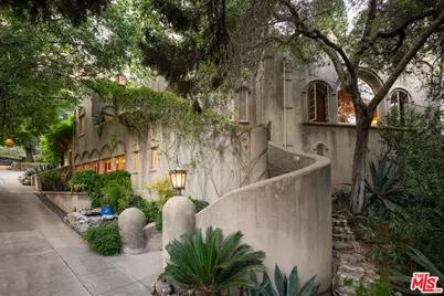 2707 Hermosita Dr, Glendale, CA 91208 - Photo 1
