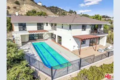 2267 Winona Blvd, Los Angeles, CA 90027 - Photo 1
