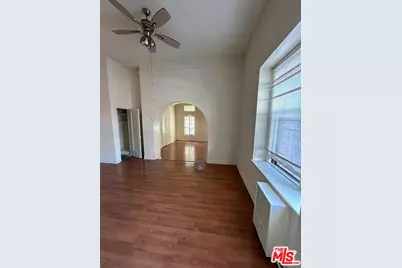 624 S Berendo St #101, Los Angeles, CA 90005 - Photo 1