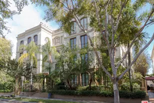 132 S Crescent Dr, Beverly Hills, CA 90212 - Photo 1