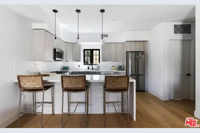 738 Parkman Ave, Los Angeles, CA 90026 - Photo 1