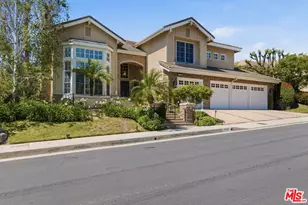6003 County Oak Rd, Woodland Hills, CA 91367 - Photo 1