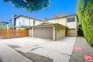 1603 Oakwood Ave, Venice, CA 90291 - Photo 1