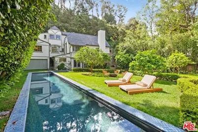 20 Latimer Rd, Santa Monica, CA 90402 - Photo 1