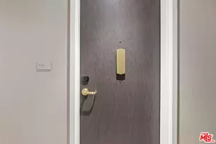889 Francisco St, Los Angeles, CA 90017 - Photo 1