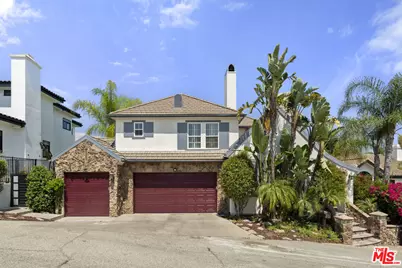 21615 Medina Estates Dr, Woodland Hills, CA 91364 - Photo 1