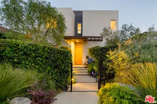 2102 Pier Ave, Santa Monica, CA 90405 - Photo 1