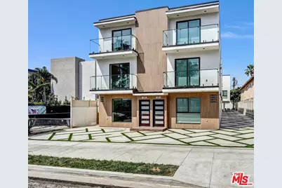 1305 N Sycamore Ave #1305, Los Angeles, CA 90028 - Photo 1