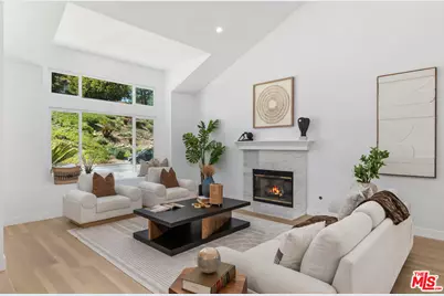 3240 Casino Dr, Thousand Oaks, CA 91362 - Photo 1