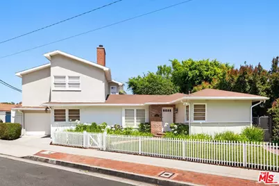 220 Beloit Ave, Los Angeles, CA 90049 - Photo 1