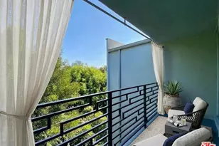 1920 Hillcrest Rd, Los Angeles, CA 90068 - Photo 1