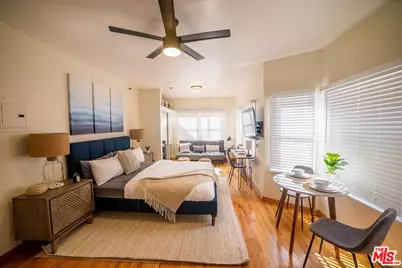 26 Breeze Ave #6, Venice, CA 90291 - Photo 1