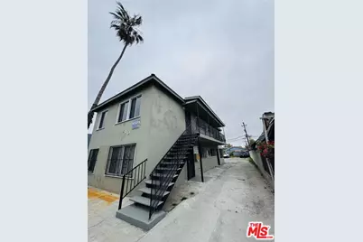 810 W 62nd St #4, Los Angeles, CA 90044 - Photo 1