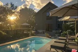 21165 Entrada Rd, Topanga, CA 90290 - Photo 1