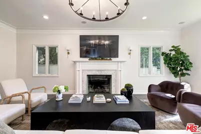 1154 N Wetherly Dr, Los Angeles, CA 90069 - Photo 1