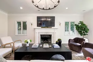 1154 N Wetherly Dr, Los Angeles, CA 90069 - Photo 1