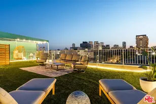 121 S Canon Dr #Ph 401, Beverly Hills, CA 90212 - Photo 1