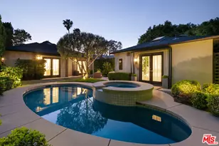 334 Huntley Dr, West Hollywood, CA 90048 - Photo 1