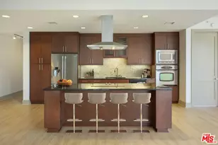 10700 Wilshire Blvd, Los Angeles, CA 90024 - Photo 1