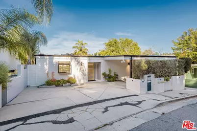 3352 Oak Glen Dr, Los Angeles, CA 90068 - Photo 1