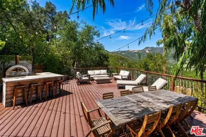 26232 Idlewild Way, Malibu, CA 90265 - Photo 1