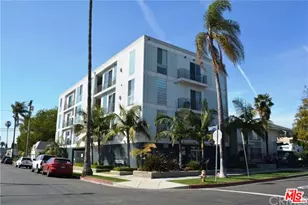201 N Manhattan Pl, Los Angeles, CA 90004 - Photo 1