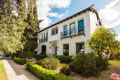 144 N Clark Dr, Beverly Hills, CA 90211 - Photo 1