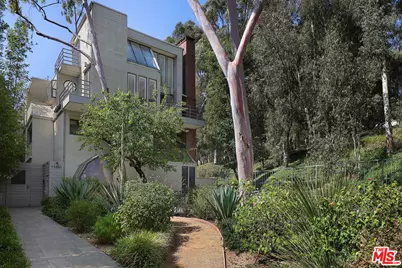 11601 Montana Ave #6, Los Angeles, CA 90049 - Photo 1