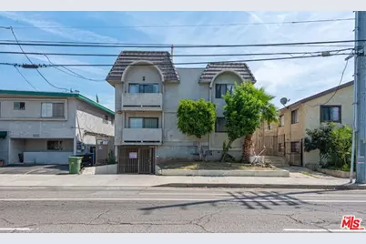 6860 Woodley Ave, Van Nuys, CA 91406 - Photo 1