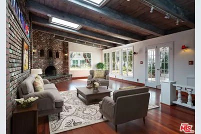 14842 Morrison St, Sherman Oaks, CA 91403 - Photo 1