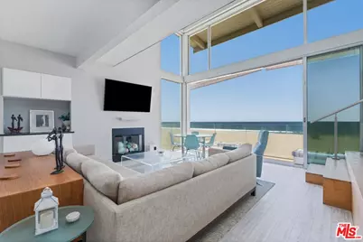 1 Driftwood St #5, Marina del Rey, CA 90292 - Photo 1