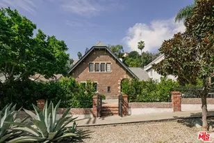 2615 N Commonwealth Ave, Los Angeles, CA 90027 - Photo 1