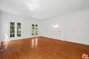 140 S Elm Dr, Beverly Hills, CA 90212 - Photo 1