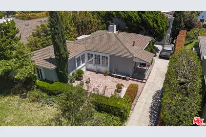 850 S Genesee Ave, Los Angeles, CA 90036 - Photo 1