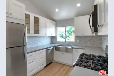 4407 Ambrose Ave #202, Los Angeles, CA 90027 - Photo 1