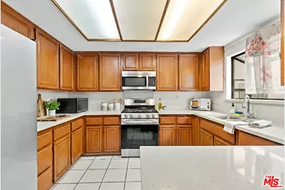 1716 W 146th St #2, Gardena, CA 90247 - Photo 1