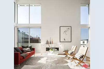 34 S Venice Blvd #2, Venice, CA 90291 - Photo 1