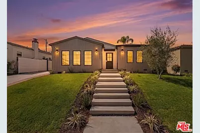7907 Vicksburg Ave, Los Angeles, CA 90045 - Photo 1