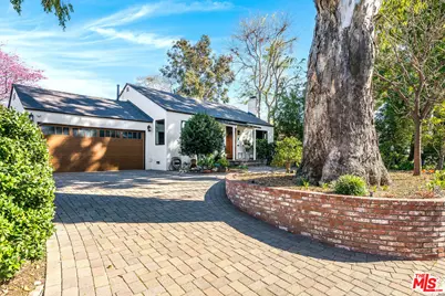 4818 Placidia Ave, Toluca Lake, CA 91601 - Photo 1
