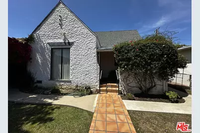 863 Commonwealth Ave, Venice, CA 90291 - Photo 1