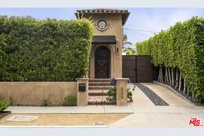 435 Westmount Dr, West Hollywood, CA 90048 - Photo 1