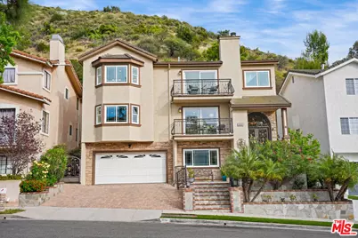 515 S Via Montana, Burbank, CA 91501 - Photo 1