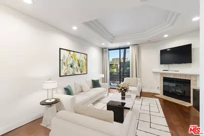 2500 Abbot Kinney Blvd #3, Venice, CA 90291 - Photo 1